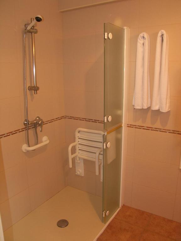 Melida Ostatua Hotel Ermua Kamer foto