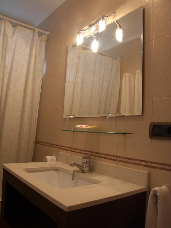 Melida Ostatua Hotel Ermua Kamer foto