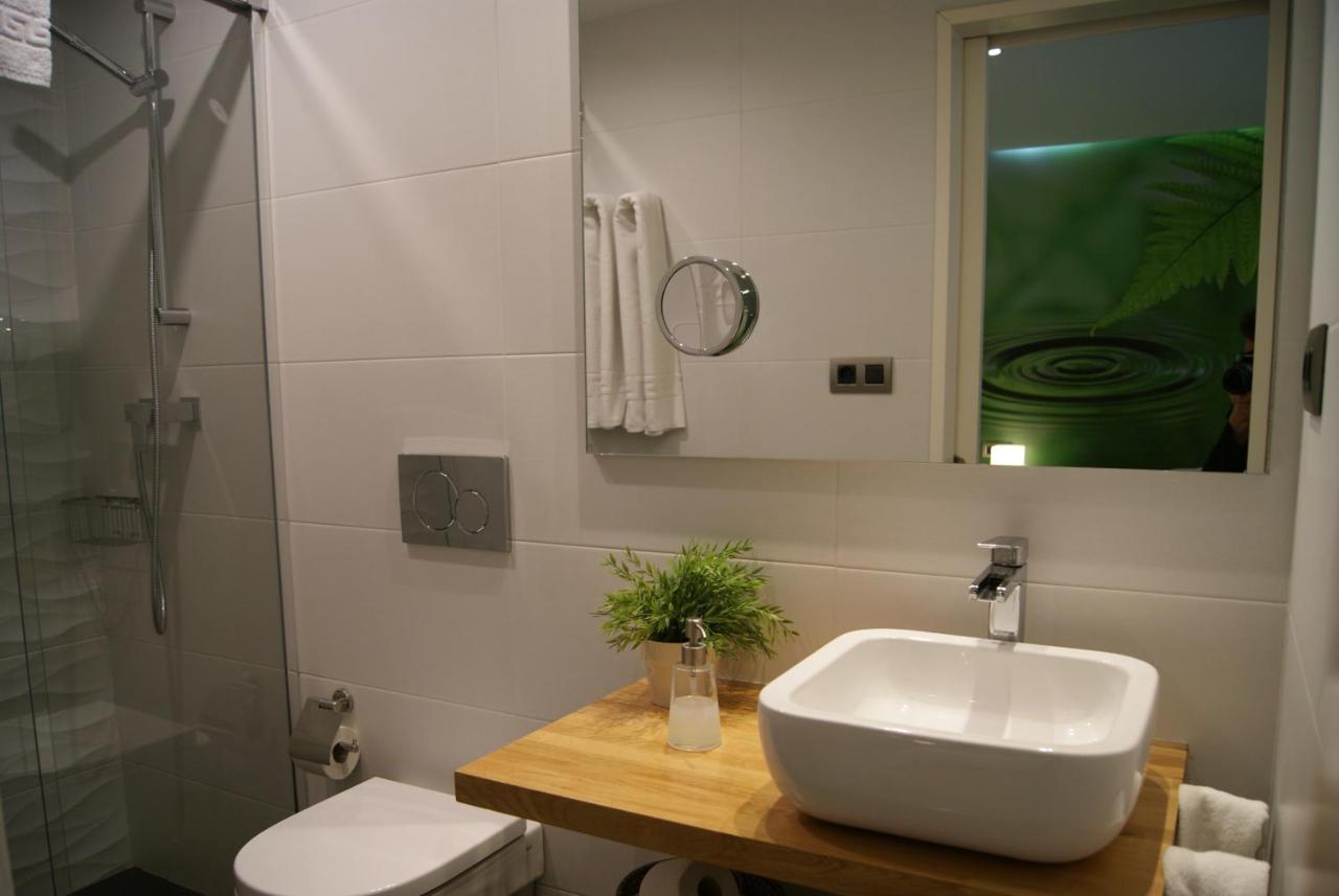 Melida Ostatua Hotel Ermua Buitenkant foto